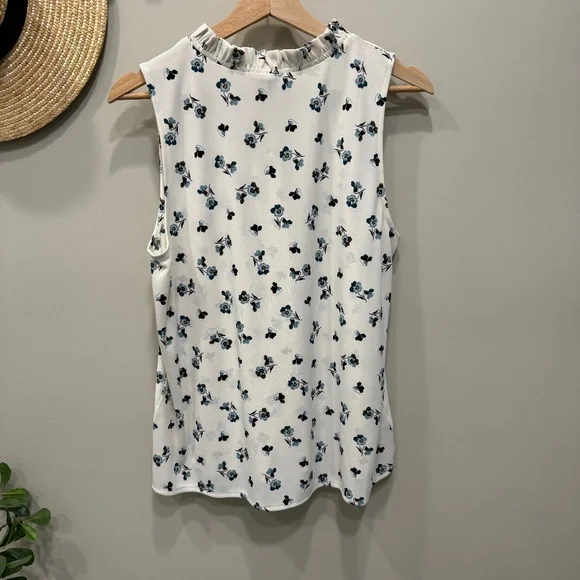 Ann Taylor Large Petite Sleeveless Top - Picture 4 of 5